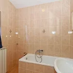 Vcemina Cr * بوريتش