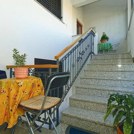 Awesome In With Kitchen Poreč