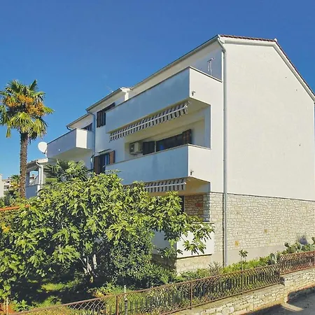Awesome In With Kitchen * Porec