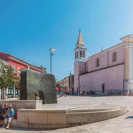 Апартаменты Vcemina Cr *