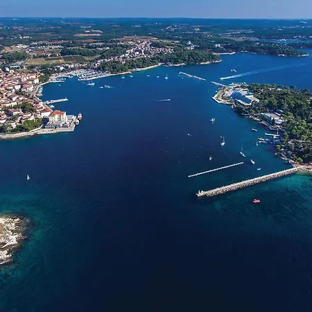 Vcemina Cr Porec
